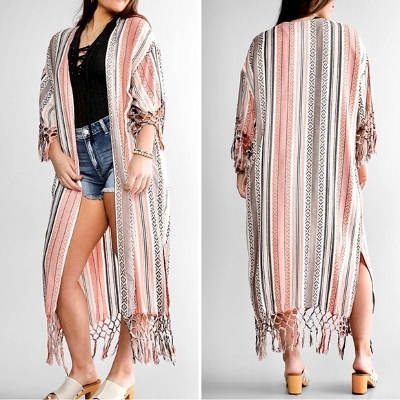Ariat Sunset Fringe Kimono Wrap Multicolor Peach Gray White Pink Womens Size M/L - Picture 1 of 14